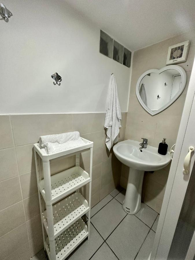 Casa Vacanza Nonna Dora Napoli Esterno foto