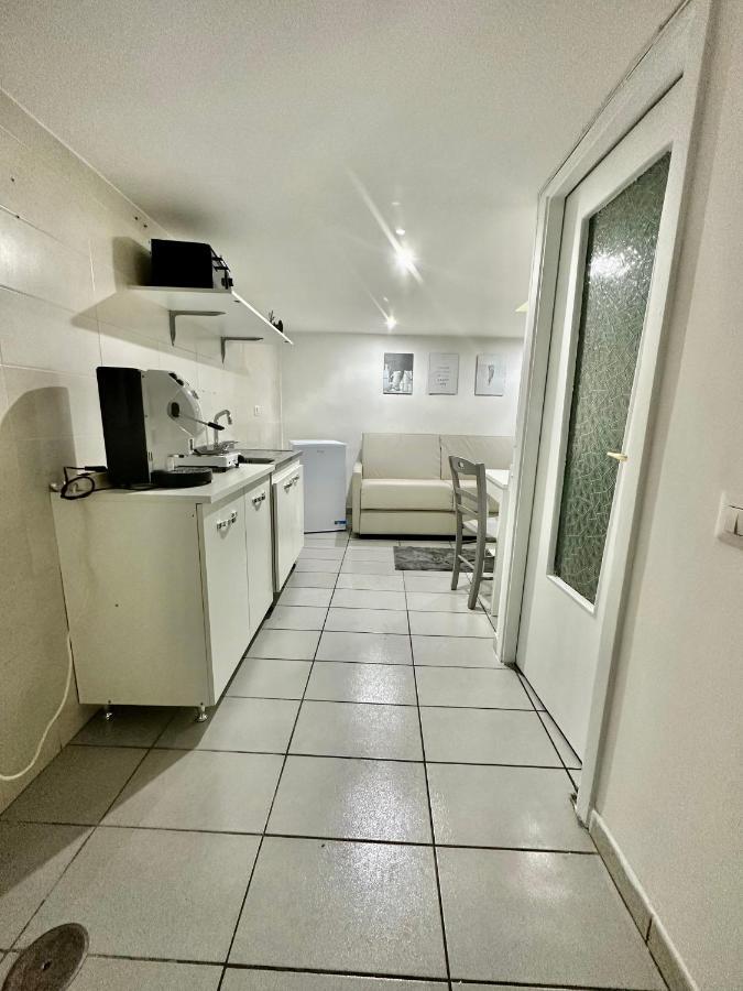 Casa Vacanza Nonna Dora Napoli Esterno foto